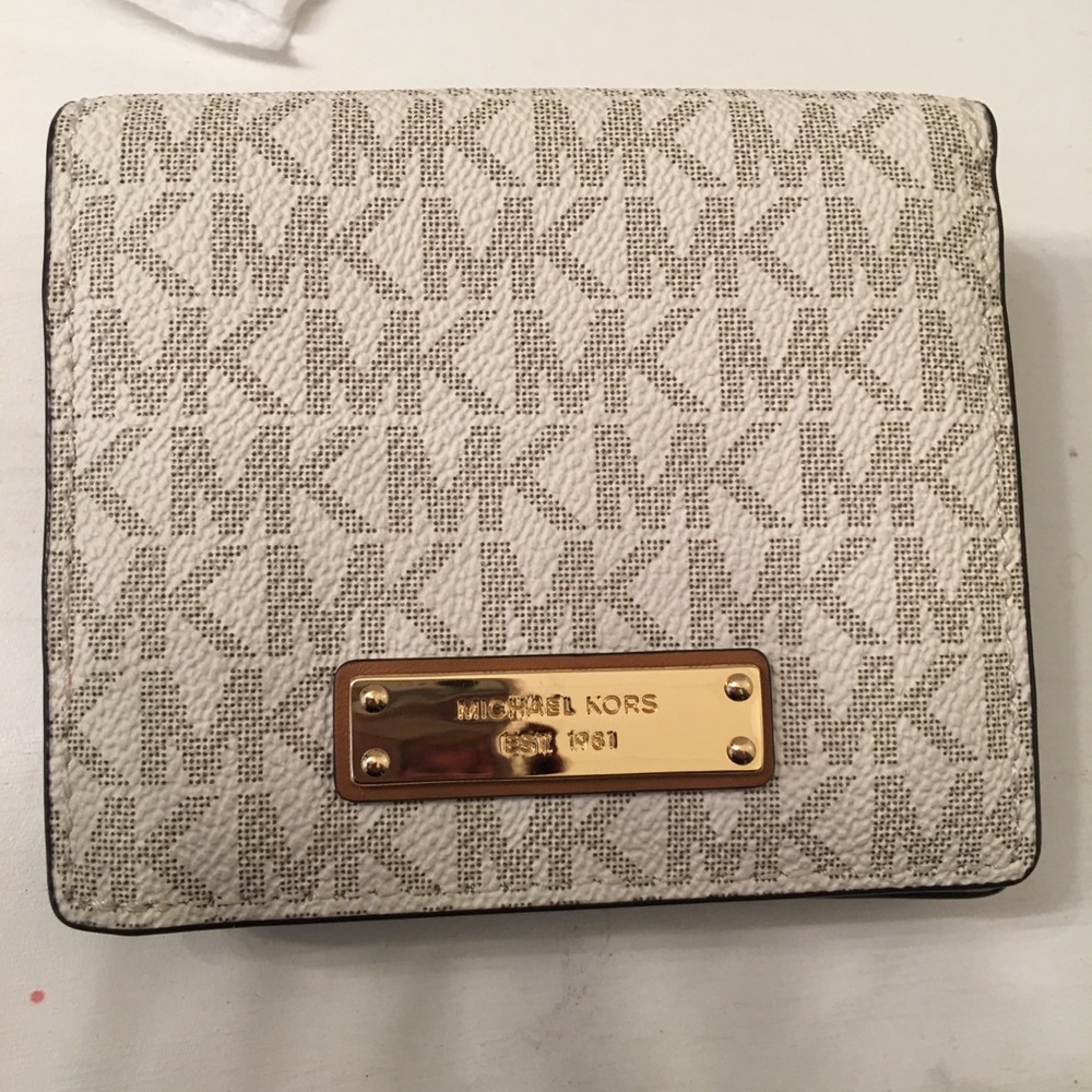 Michael Kors wallet